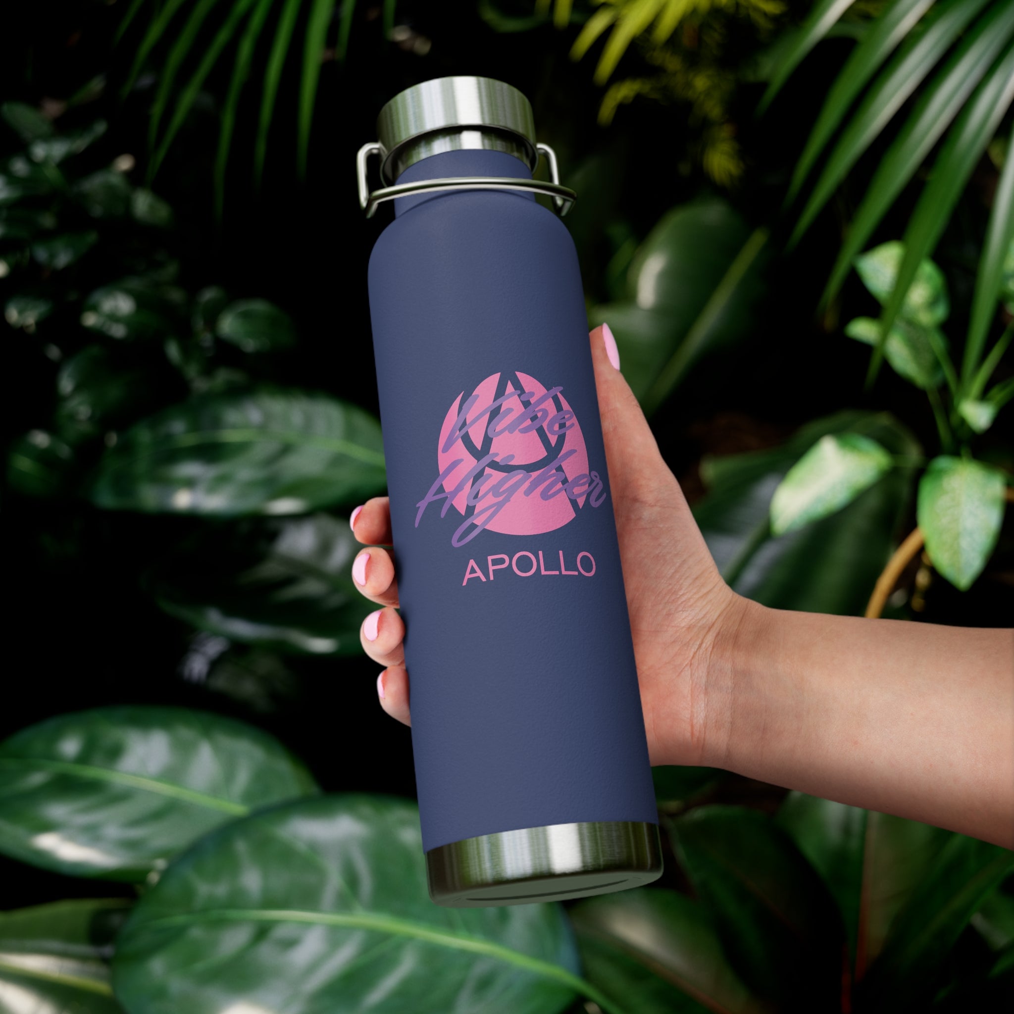 22oz Vacuum Insulated Bottle