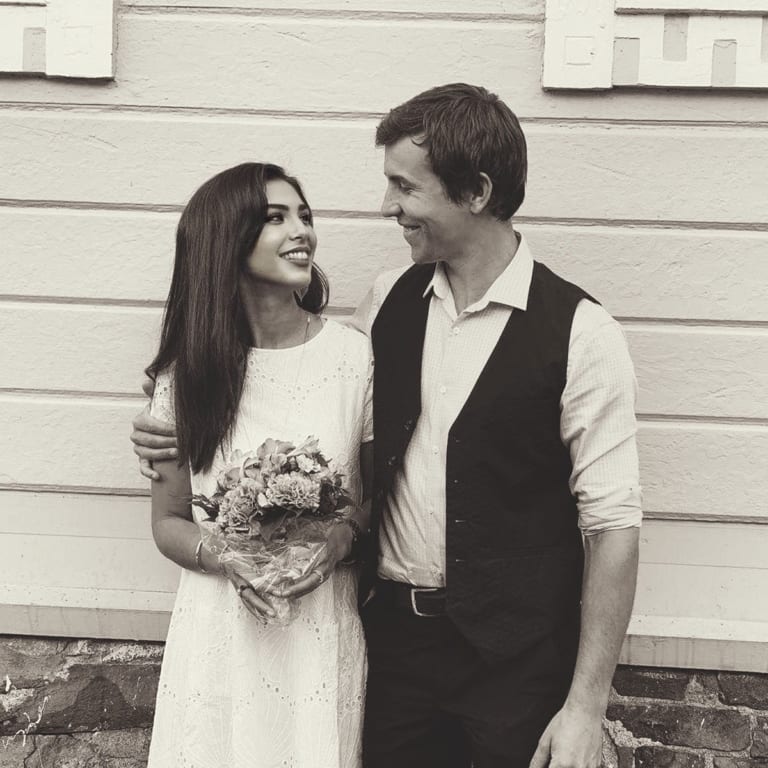 How this Apollo community member uses Apollo to connect with her partner