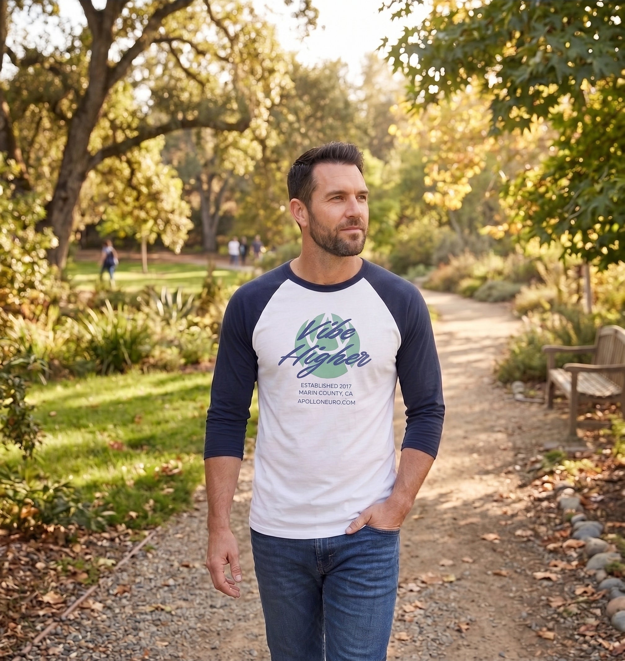 Vibe Higher Raglan Shirt — Retro Palm Graphic 3/4 Sleeve